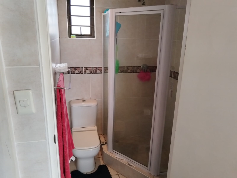 3 Bedroom Property for Sale in Swartkops Eastern Cape